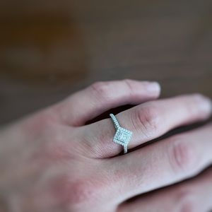 Tiffany & Co. Princess Cut Diamond Halo Platinum Ring sz 6